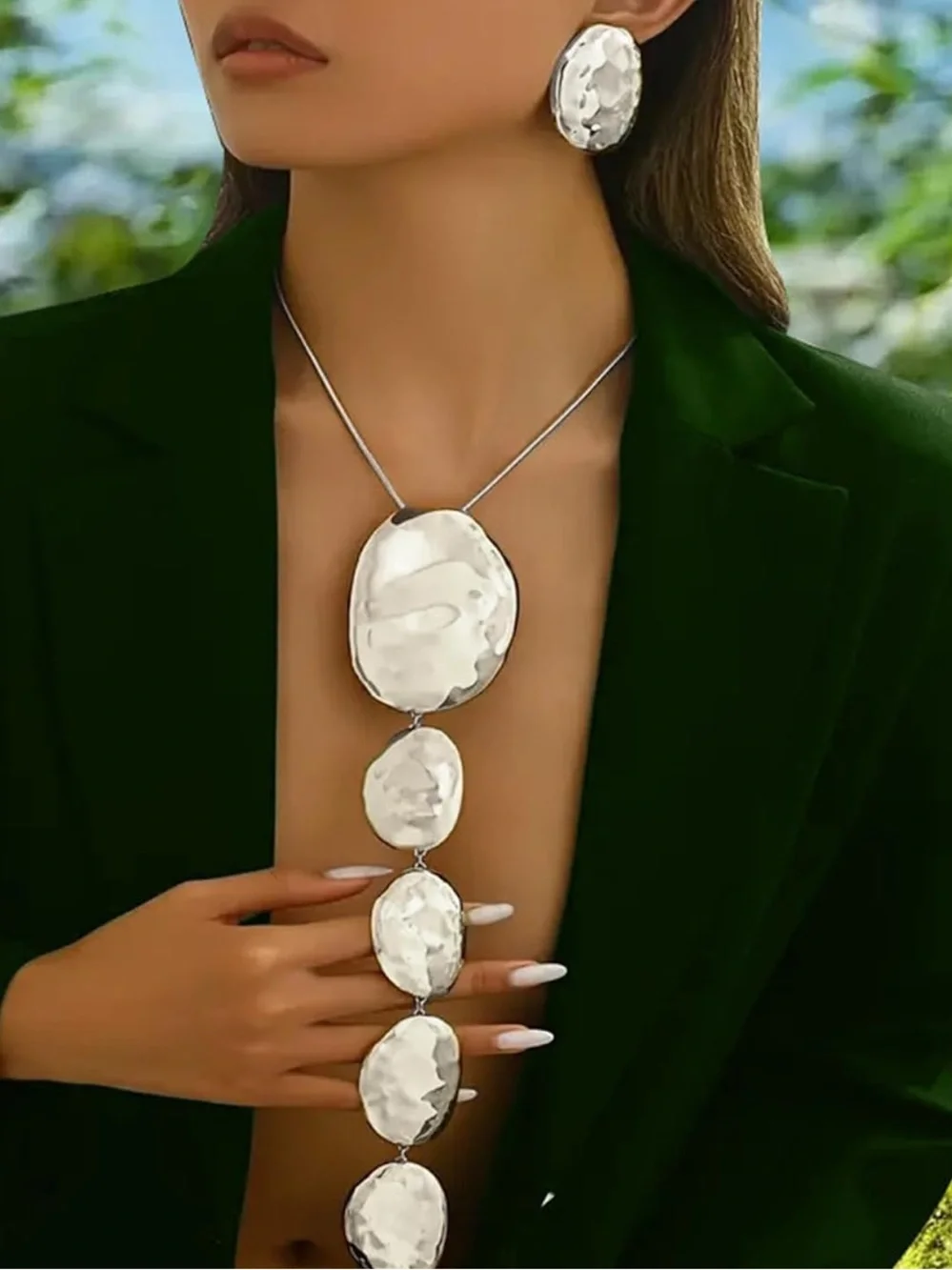 Baroque Silver Medallion Necklace & Earrings